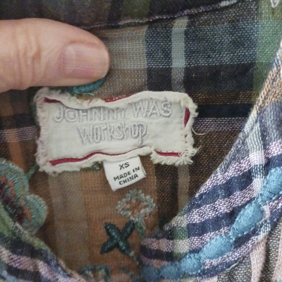 Shirt Dress/ Kimono Style with Exclusive Embroidery. - Picture 13 of 15